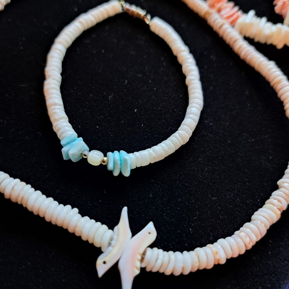 Shell Jewelry - Picture 4 of 5